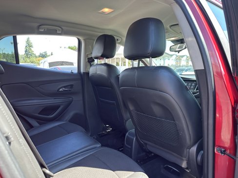 Used 2020 Buick Encore Preferred image 15