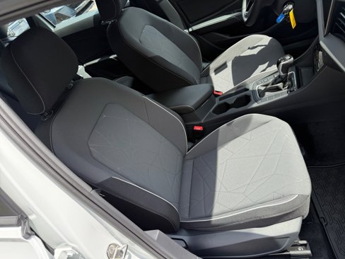 New 2025 Volkswagen Jetta Sport image 28
