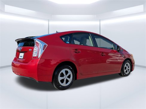 Used 2015 Toyota Prius Four image 4