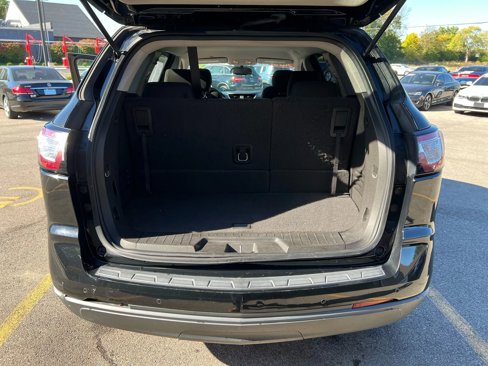 Used 2016 Chevrolet Traverse LT w/ LPO, 'HIT The Road' Package image 27