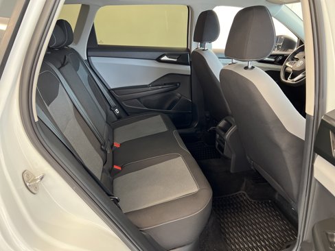 Used 2022 Volkswagen Taos S image 33