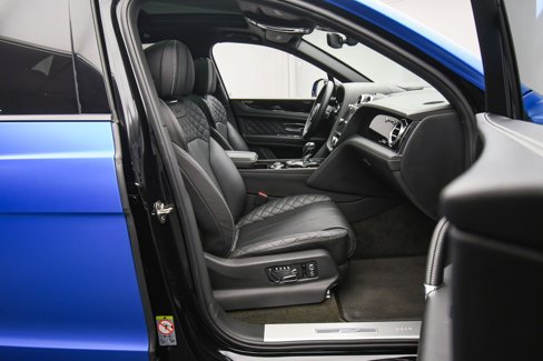 Used 2020 Bentley Bentayga Speed image 46