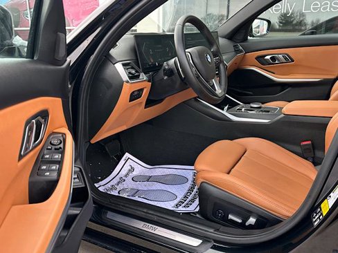 Certified 2023 BMW 330i xDrive Sedan w/ Premium Package image 15
