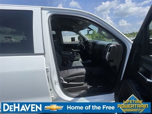 Used 2017 Chevrolet Silverado 1500 LT image 25
