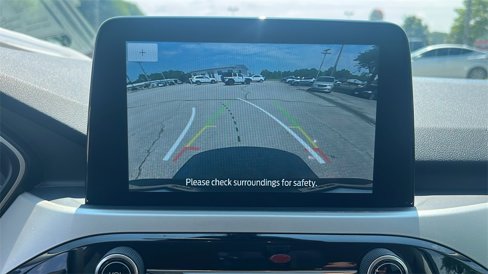 Used 2021 Ford Escape SE image 22