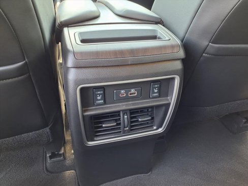 Used 2021 Nissan Murano Platinum w/ Cargo Package image 11