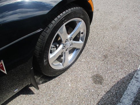 Used 2007 Pontiac Solstice GXP w/ Premium Package image 15