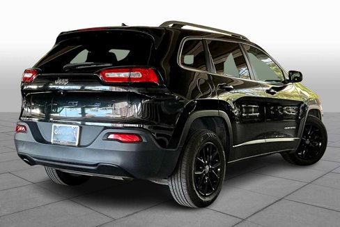Used 2015 Jeep Cherokee Latitude image 12