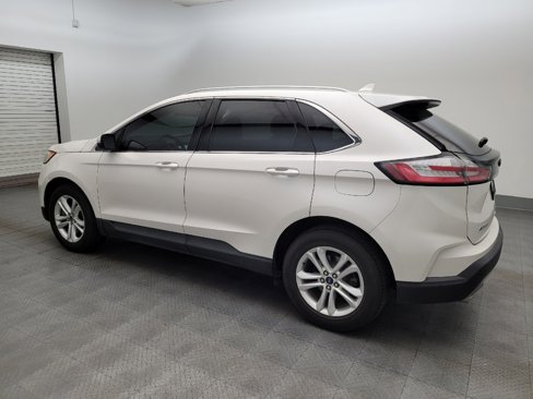 Used 2019 Ford Edge SEL w/ Equipment Group 201A image 3