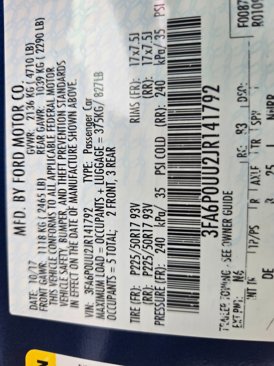 Used 2018 Ford Fusion S image 11