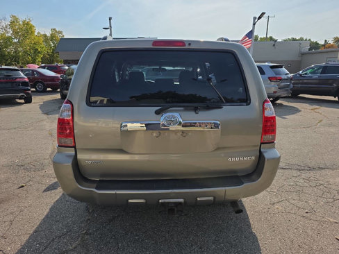 Used 2008 Toyota 4Runner SR5 image 8
