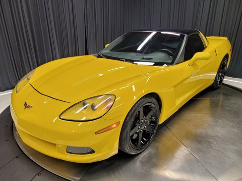 Used 2007 Chevrolet Corvette Coupe w/ Preferred Equipment Group image 47