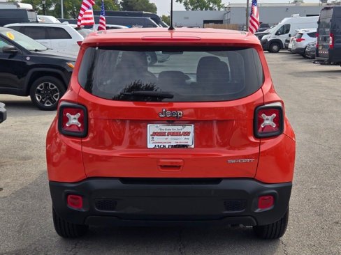 Used 2019 Jeep Renegade Sport image 10