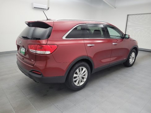 Used 2017 Kia Sorento LX image 10