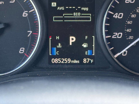 Used 2016 Mitsubishi Outlander GT image 22