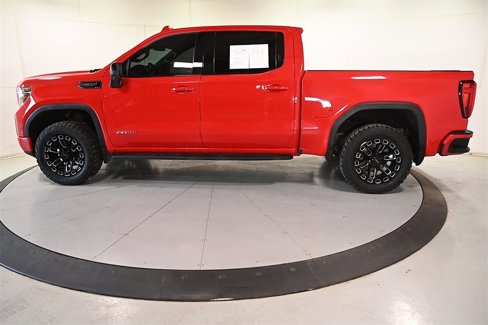 Used 2021 GMC Sierra 1500 AT4 w/ AT4 Premium Package image 4