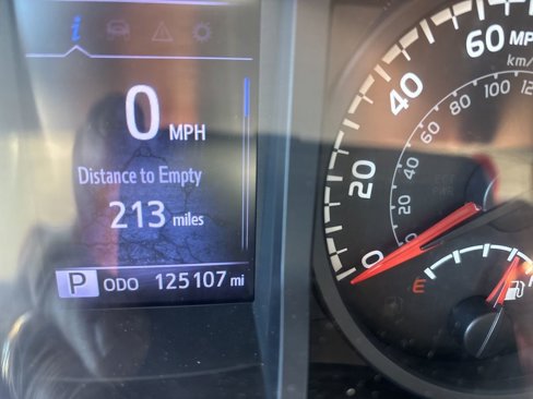 Used 2019 Toyota Tacoma SR image 13