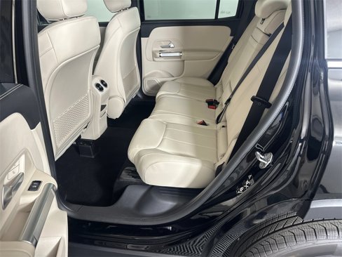 Certified 2023 Mercedes-Benz GLB 250 image 23