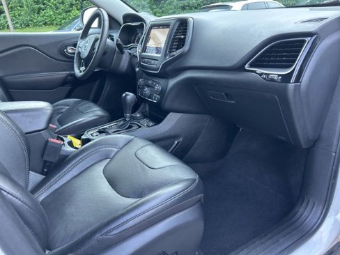 Used 2023 Jeep Cherokee Altitude Lux image 36