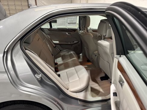 Used 2012 Mercedes-Benz E 350 Sedan image 63