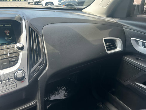 Used 2017 Chevrolet Equinox LT w/ Convenience Package image 17