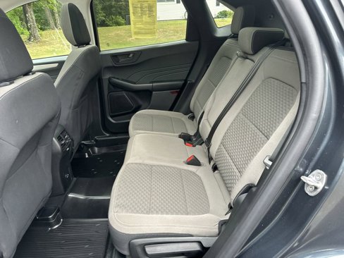 Certified 2022 Ford Escape SE w/ SE Sport Appearance Package image 23