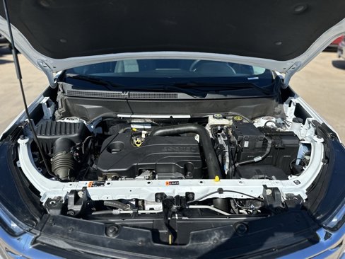 Used 2023 Chevrolet Equinox LT w/ Driver Convenience Package image 8