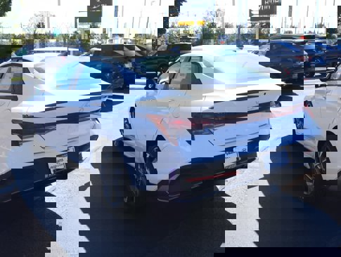 New 2025 Hyundai Elantra Sport image 8