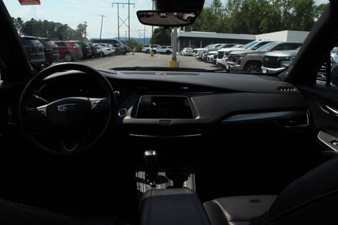 Used 2019 Cadillac XT4 Premium Luxury image 26