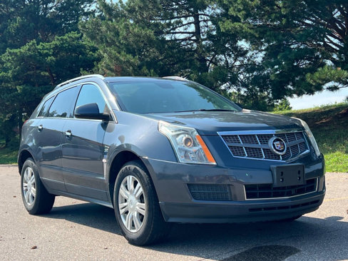 Used 2010 Cadillac SRX Luxury image 1