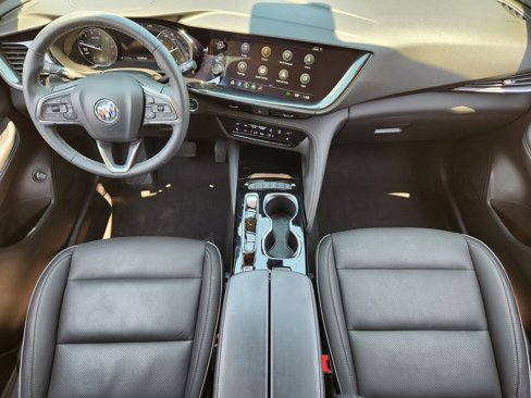 Used 2023 Buick Envision Essence image 30