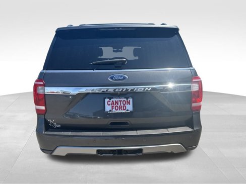 Certified 2021 Ford Expedition XLT image 4