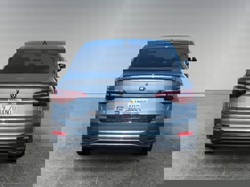 Used 2023 Volkswagen Jetta Sport image 4
