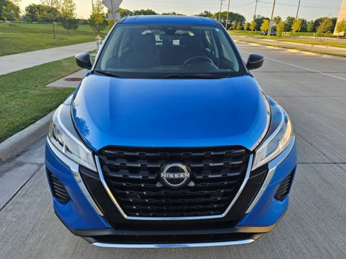 Used 2024 Nissan Kicks S image 1