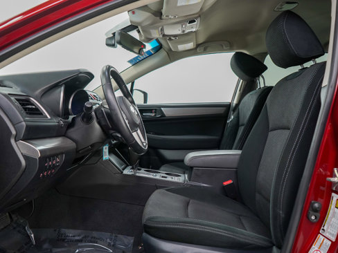 Used 2017 Subaru Outback 2.5i Premium image 18