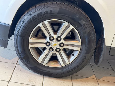 Used 2017 Chevrolet Traverse LT image 14
