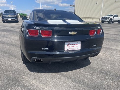 Used 2010 Chevrolet Camaro SS w/ White Stripe Package image 12