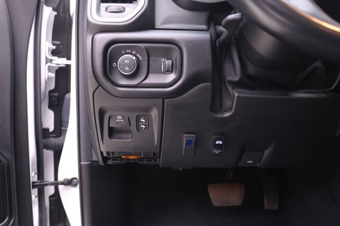 Used 2020 RAM 1500 Big Horn image 14
