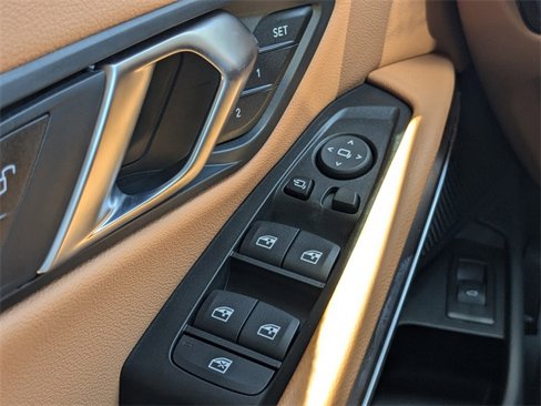 New 2025 BMW 330i Sedan w/ Premium Package image 26