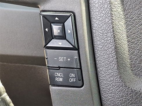 Used 2011 Ford F150 XLT w/ XLT Convenience Pkg image 21