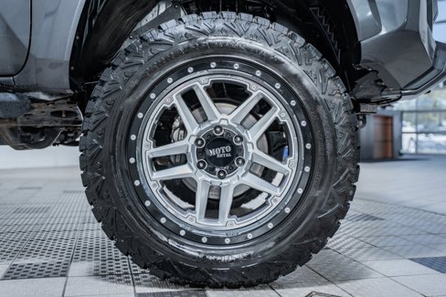 Used 2019 Toyota Tacoma TRD Off-Road image 19