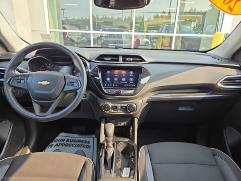 Used 2023 Chevrolet TrailBlazer LT w/ Convenience Package image 18