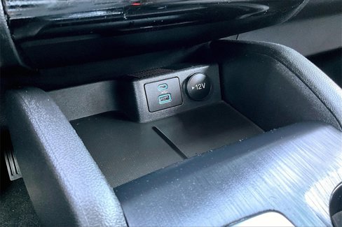 Used 2022 Ford Escape SE w/ Cold Weather Package image 29