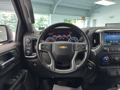 Used 2022 Chevrolet Silverado 1500 LT image 19