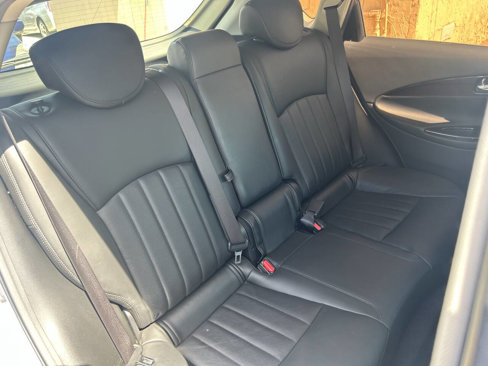 Used 2017 INFINITI QX50 2WD image 5