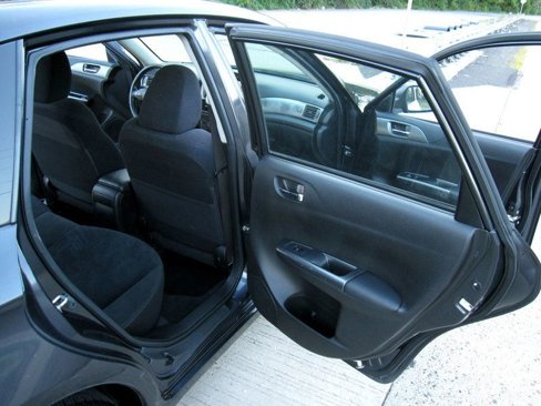 Used 2011 Subaru Impreza 2.5i Premium image 26