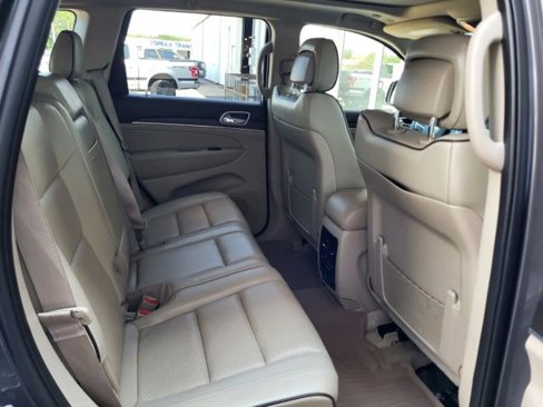 Used 2018 Jeep Grand Cherokee Overland image 35