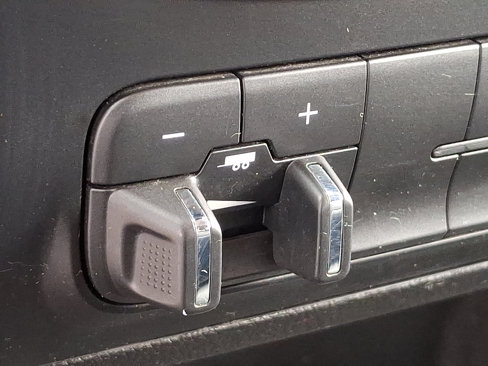 Used 2022 RAM 1500 Tradesman w/ Chrome Appearance Group image 27