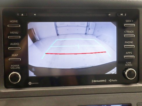 Used 2020 Toyota Sienna LE image 23
