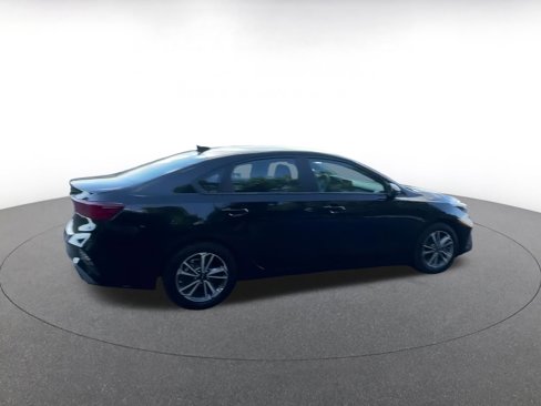 Used 2024 Kia Forte LXS image 14